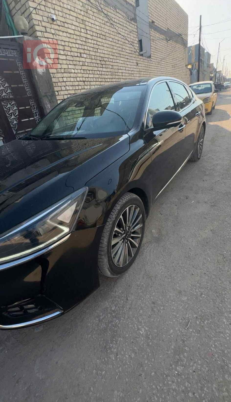 كيا كادينزا